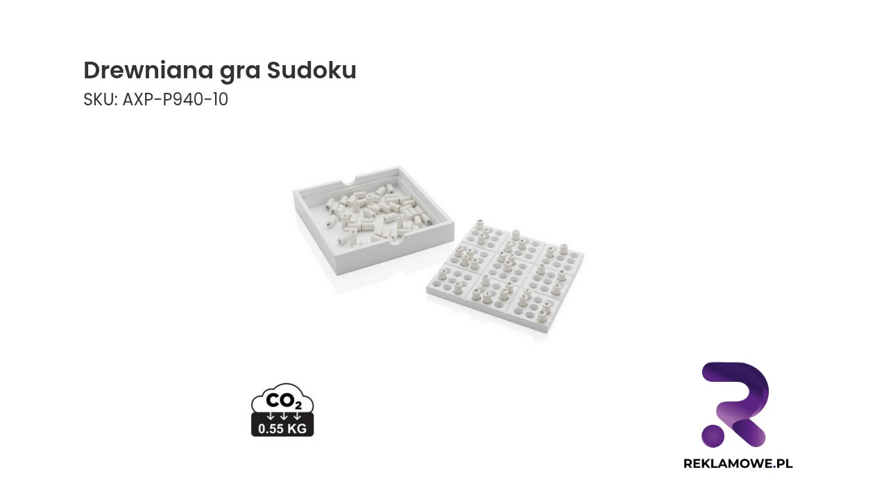 Drewniana gra Sudoku na stole